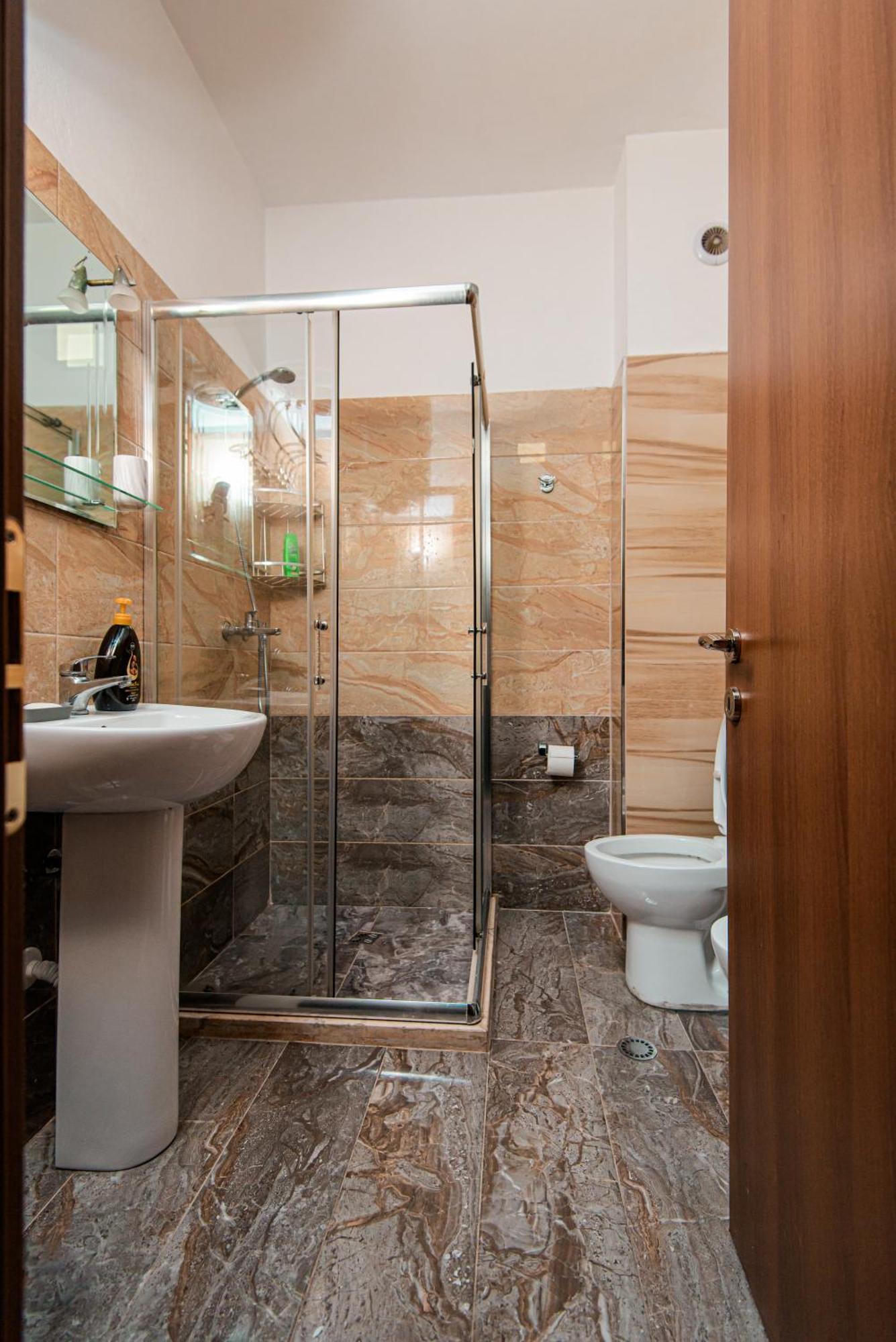 Loris Apartaments 206 Durrës Buitenkant foto